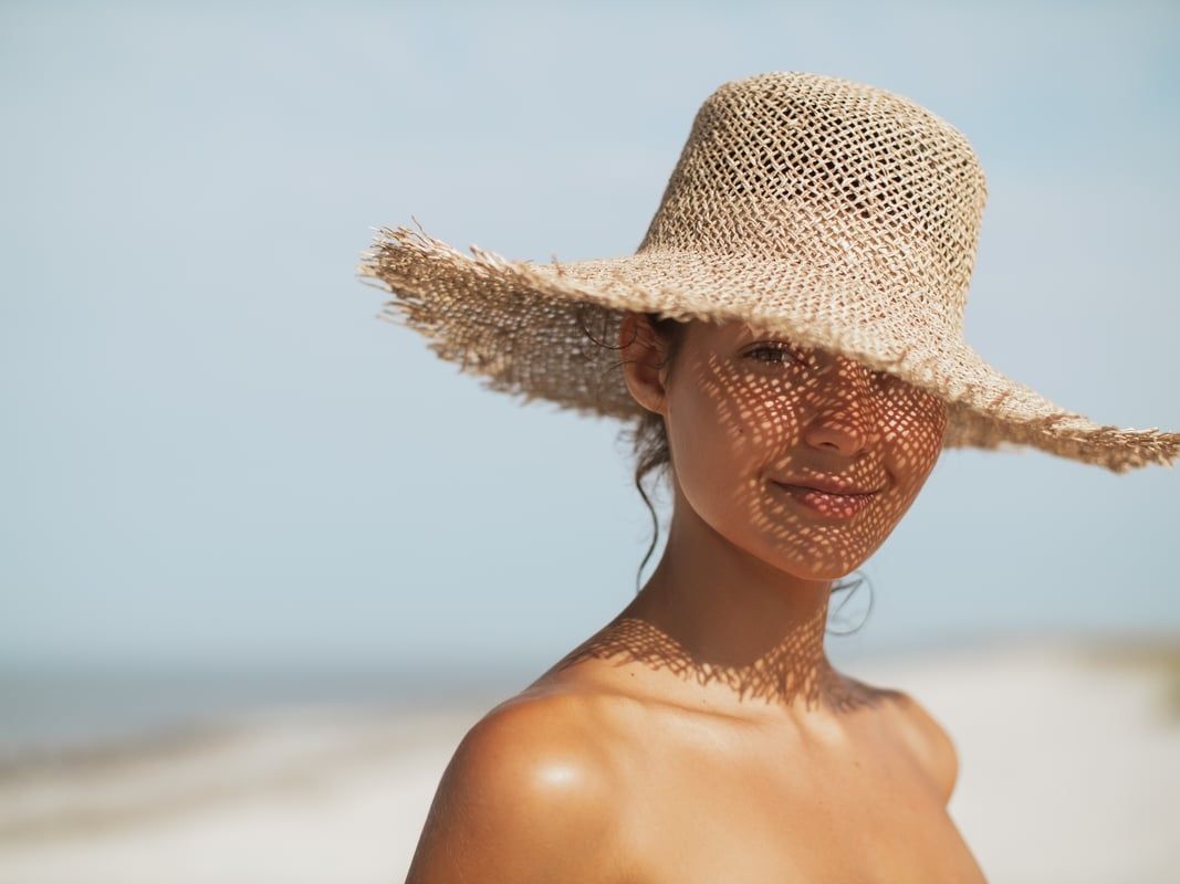 ¿Cómo la medicina estética puede ayudarte a preparar tu piel para verano?